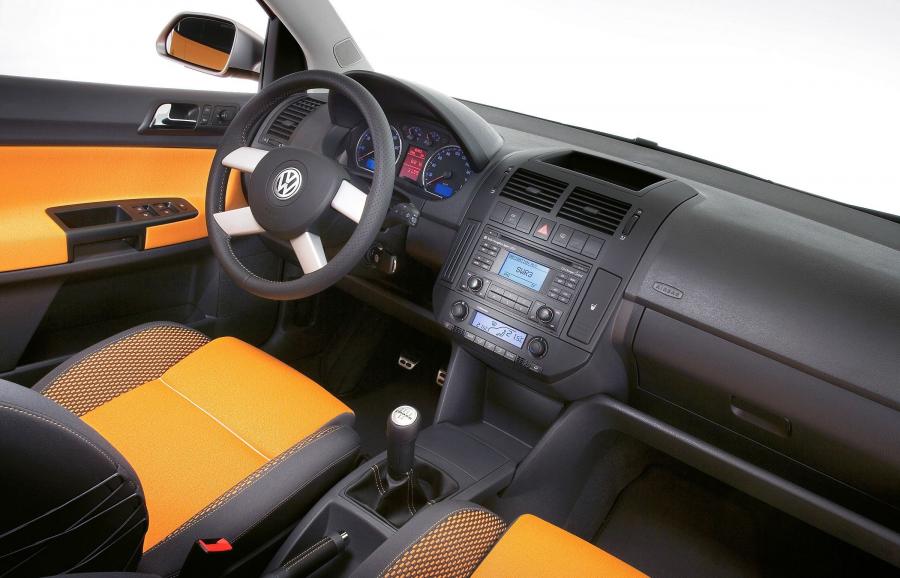  Volkswagen Polo Dune 2006 года  (фото 2 из 4)